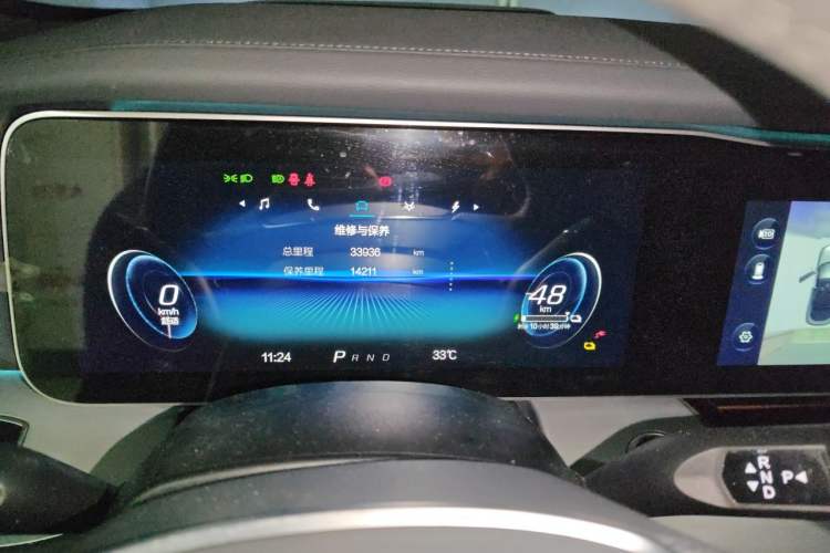 Used ARCFOX Alpha S 2021 708S+ 175kW Odometer Close Up