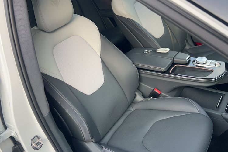 Used ARCFOX Alpha S 2021 708S+ 160kW Right Front Seat