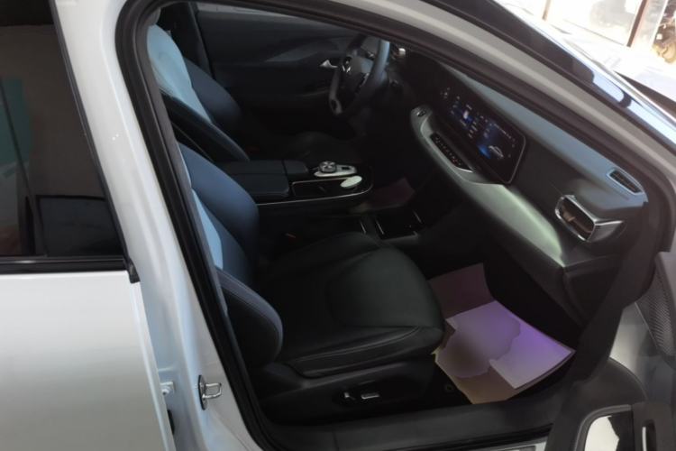 Used ARCFOX Alpha S 2021 708S+ 160kW Right Front Seat