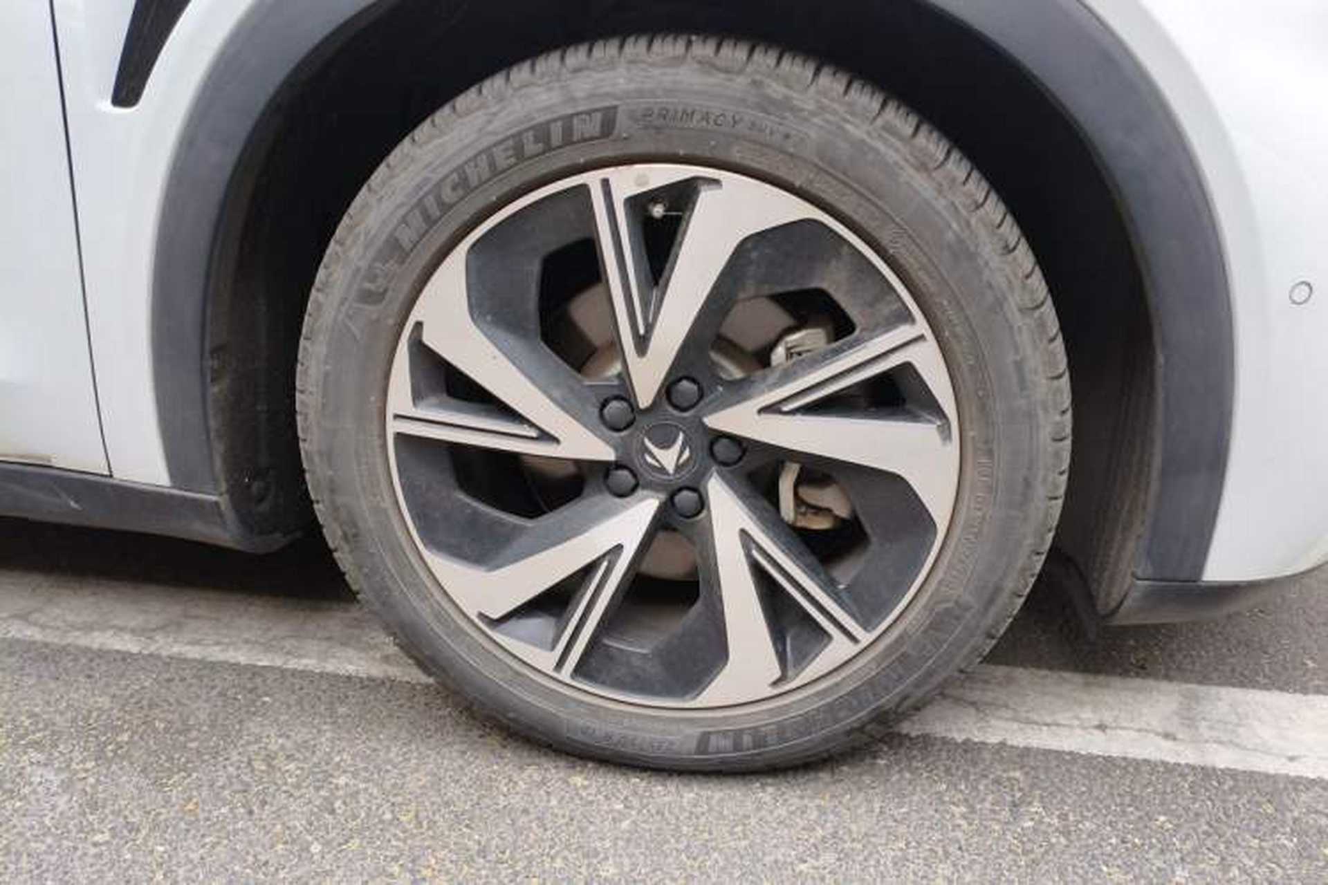 Used ARCFOX Alpha S 2021 708S+ 175kW Right Front Wheel Hub