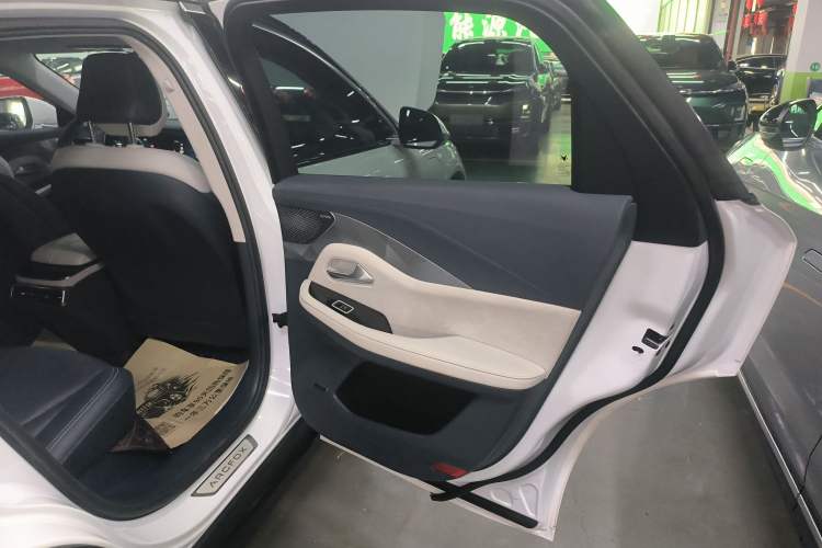 Used ARCFOX Alpha S 2021 708S+ 160kW Right Rear Door Interior