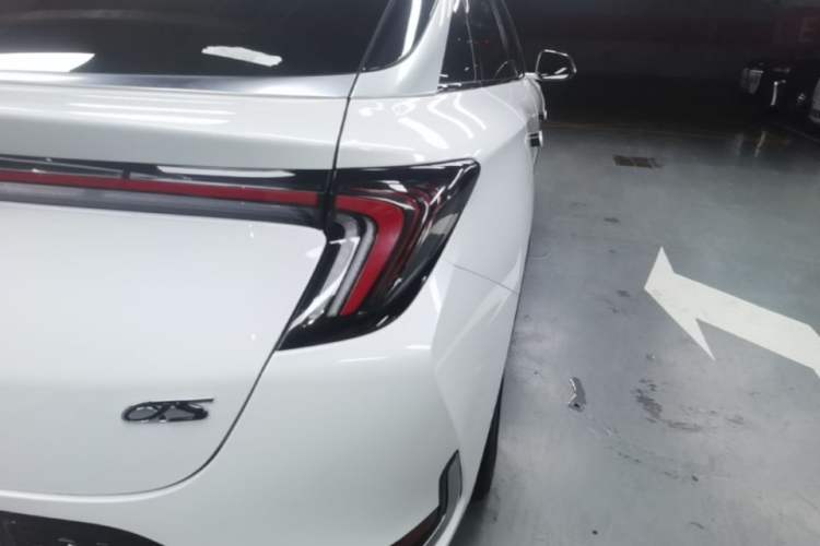 Used ARCFOX Alpha S 2021 708S+ 160kW Right Rear Taillight