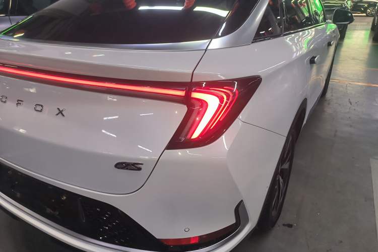 Used ARCFOX Alpha S 2021 708S+ 160kW Right Rear Taillight