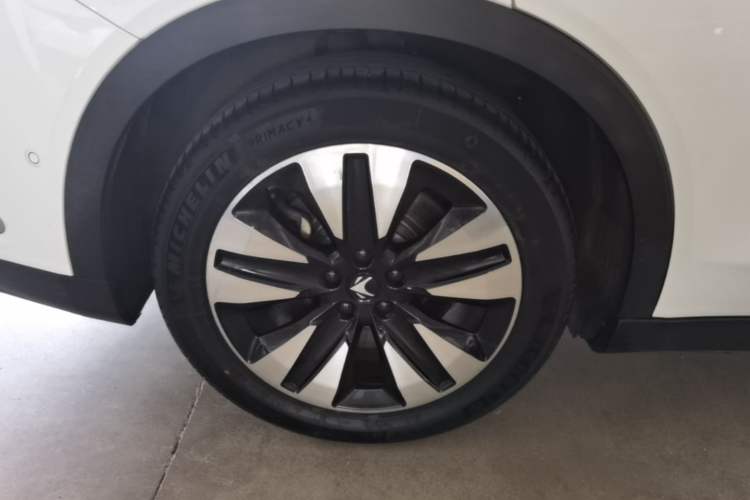 Used ARCFOX Alpha S 2021 708S+ 160kW Right Rear Wheel Hub
