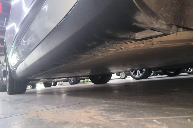 Used ARCFOX Alpha S 2021 708S+ 160kW Right Side Sill
