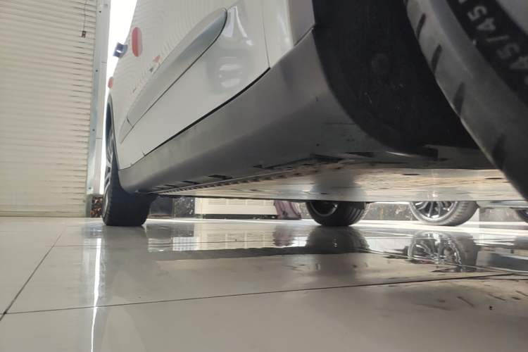 Used ARCFOX Alpha S 2021 603H Right Side Sill