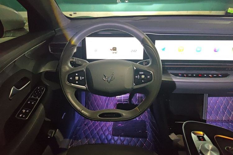 Used ARCFOX Alpha S 2021 708S+ 160kW Steering Wheel