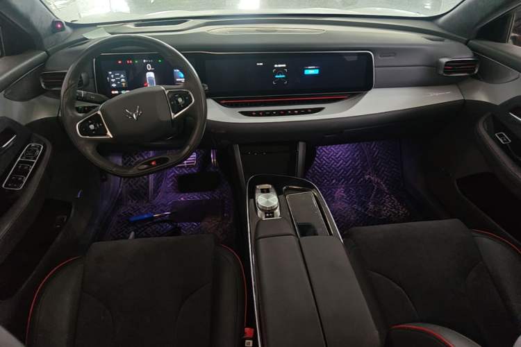 Used ARCFOX Alpha S 2022 HI Version Advanced Edition Center Console
