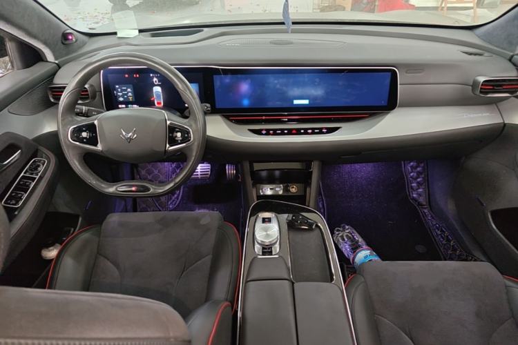 Used ARCFOX Alpha S 2022 HI Version Advanced Edition Center Console