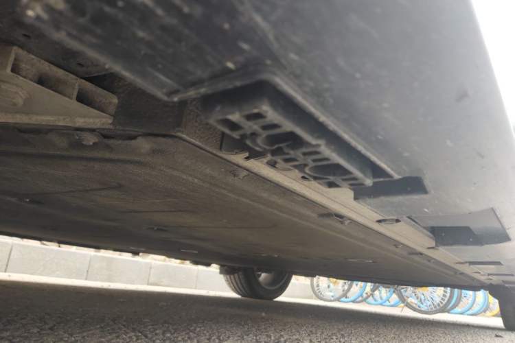 Used ARCFOX Alpha S 2022 HI Version Advanced Edition Chassis Front Left