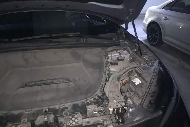 Used ARCFOX Alpha S 2022 HI Edition Advanced Version Engine Bay Left