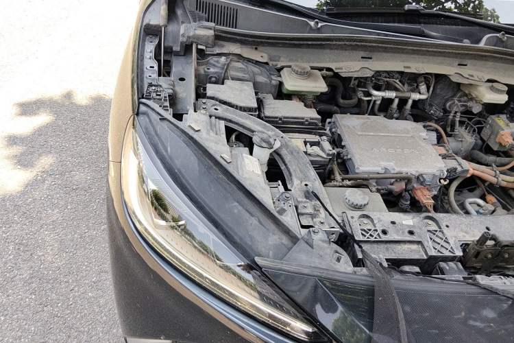 Used ARCFOX Alpha S 2022 525S 175kW Engine Bay Right