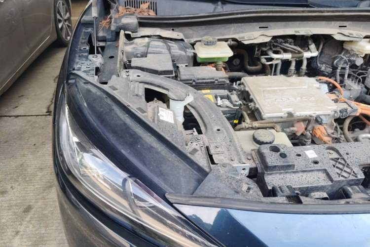 Used ARCFOX Alpha S 2022 525S 160kW Engine Bay Right