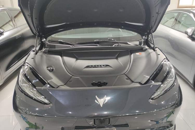 Used ARCFOX Alpha S 2022 HI Version Advanced Edition Engine Bay