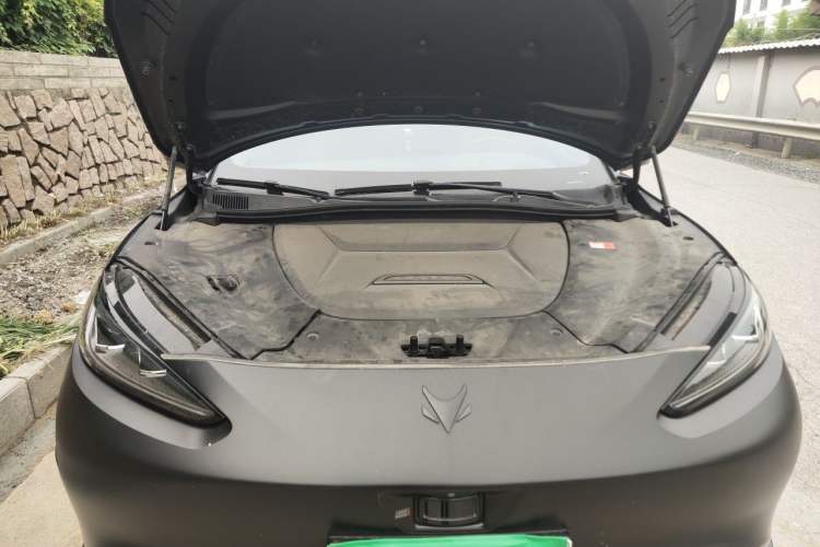 Used ARCFOX Alpha S 2022 HI Version Advanced Edition Engine Bay