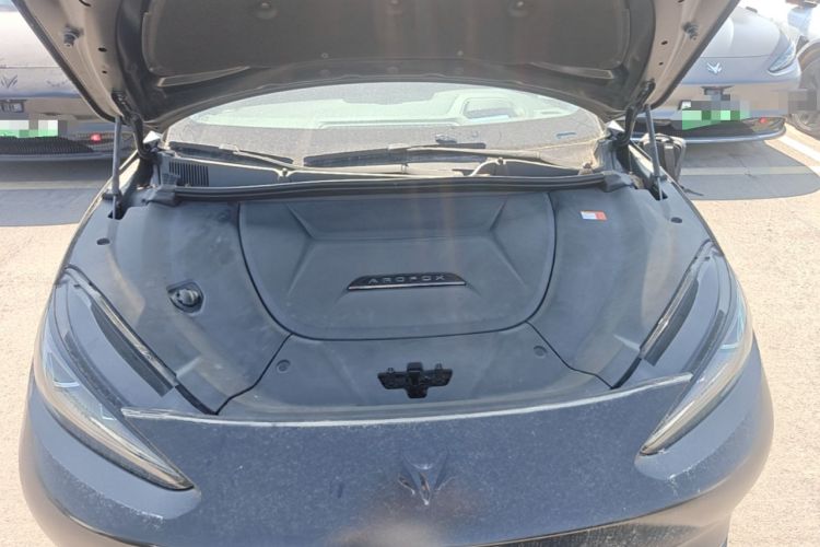 Used ARCFOX Alpha S 2022 HI Version Advanced Edition Engine Bay