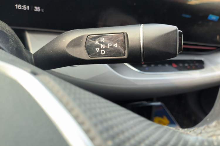 Used ARCFOX Alpha S 2022 HI Version Advanced Edition Gear Lever