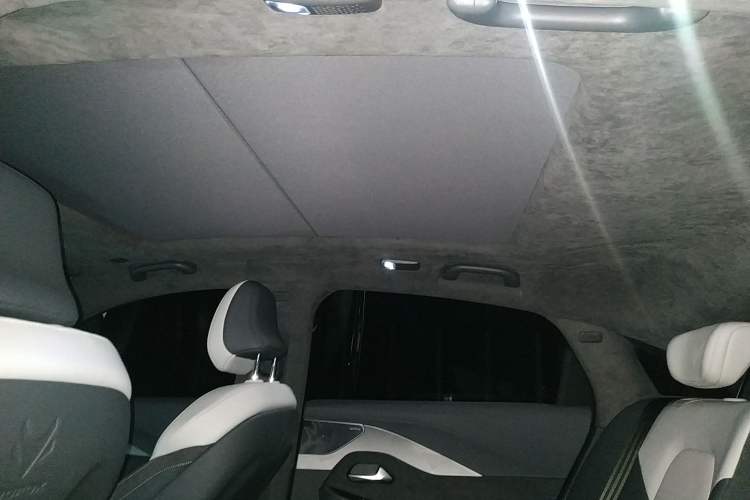 Used ARCFOX Alpha S 2022 708S+ 175kW Headliner