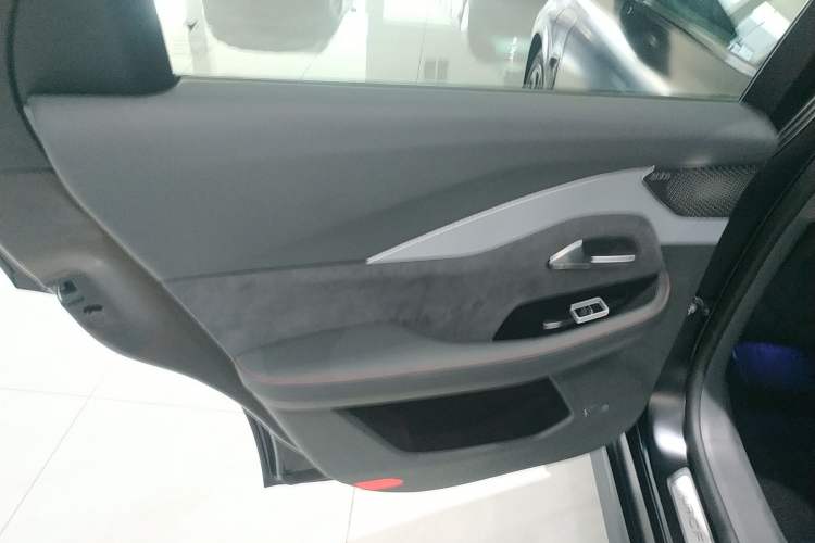 Used ARCFOX Alpha S 2022 HI Version Advanced Edition Interior 8