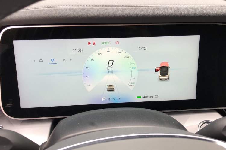Used ARCFOX Alpha S 2022 525S 175kW Interior 9