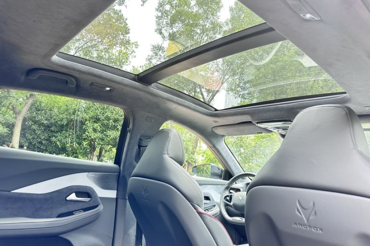 Used ARCFOX Alpha S 2022 HI Version Advanced Edition Interior 9