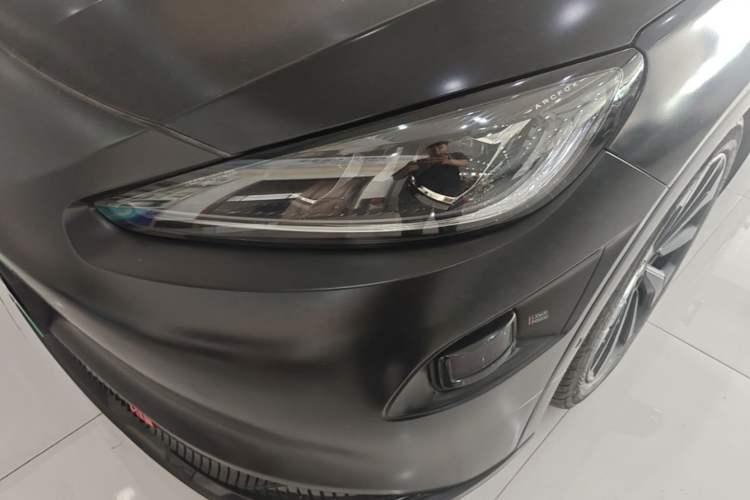 Used ARCFOX Alpha S 2022 HI Version Advanced Edition Left Front Headlight