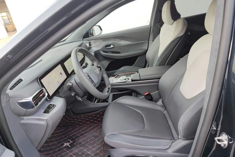 Used ARCFOX Alpha S 2022 708S+ 160kW Left Front Seat