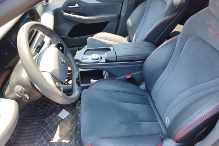Used ARCFOX Alpha S 2022 HI Version Advanced Edition Left Front Seat