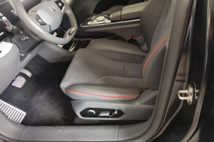 Used ARCFOX Alpha S 2022 HI Version Advanced Edition Left Front Seat