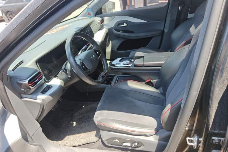 Used ARCFOX Alpha S 2022 HI Version Advanced Edition Left Front Seat