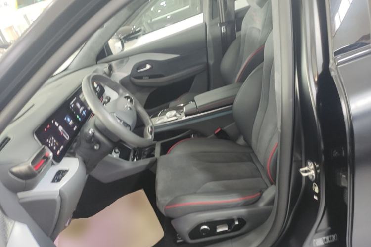 Used ARCFOX Alpha S 2022 HI Version Advanced Edition Left Front Seat