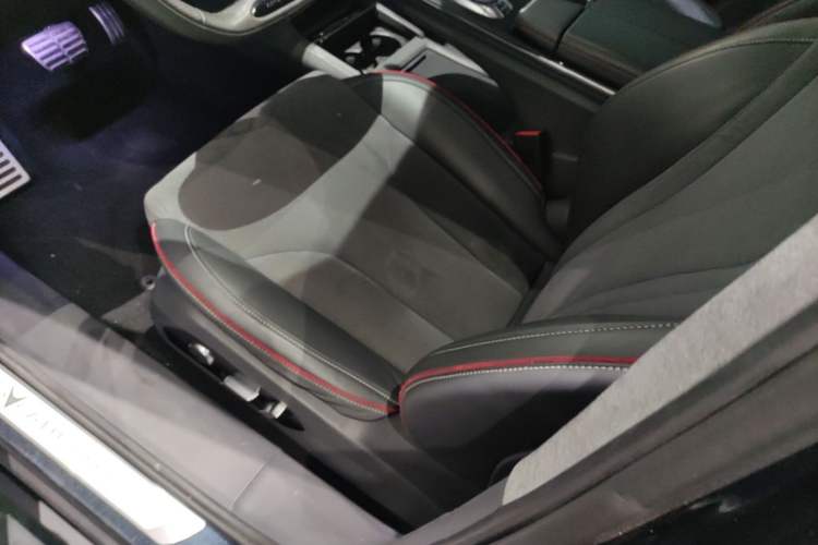Used ARCFOX Alpha S 2022 HI Edition Advanced Version Left Front Seat