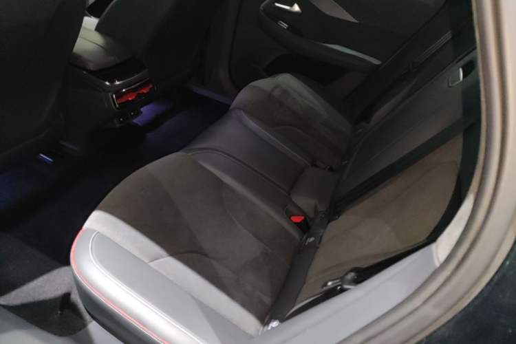 Used ARCFOX Alpha S 2022 HI Edition Advanced Version Left Rear Seat