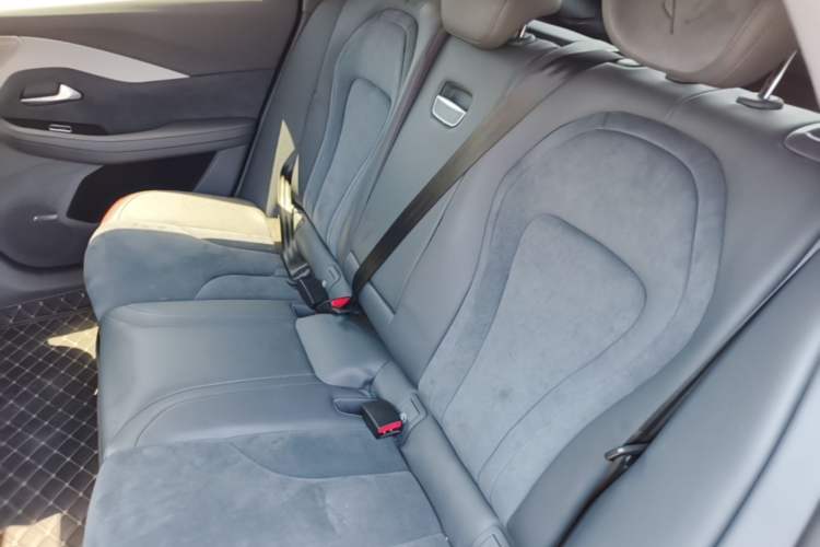 Used ARCFOX Alpha S 2022 HI Version Advanced Edition Left Rear Seat