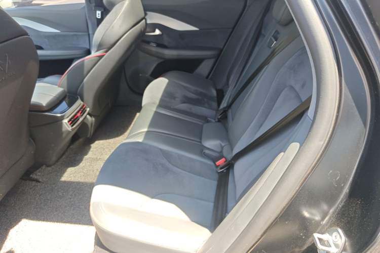 Used ARCFOX Alpha S 2022 HI Version Advanced Edition Left Rear Seat