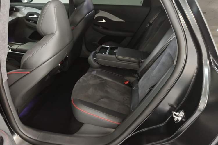 Used ARCFOX Alpha S 2022 HI Version Advanced Edition Left Rear Seat