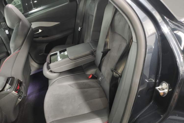 Used ARCFOX Alpha S 2022 HI Version Advanced Edition Left Rear Seat