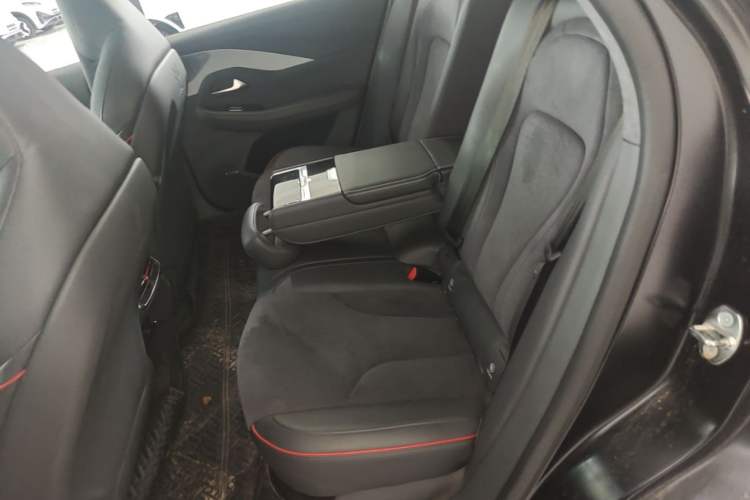 Used ARCFOX Alpha S 2022 HI Version Advanced Edition Left Rear Seat