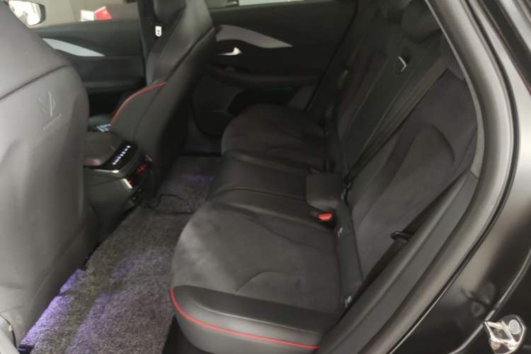 Used ARCFOX Alpha S 2022 HI Version Advanced Edition Left Rear Seat