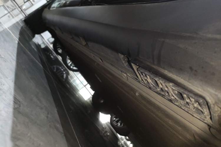 Used ARCFOX Alpha S 2022 HI Edition Advanced Version Left Side Sill