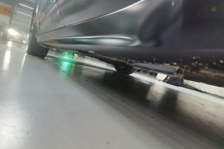 Used ARCFOX Alpha S 2022 HI Version Advanced Edition Left Side Sill