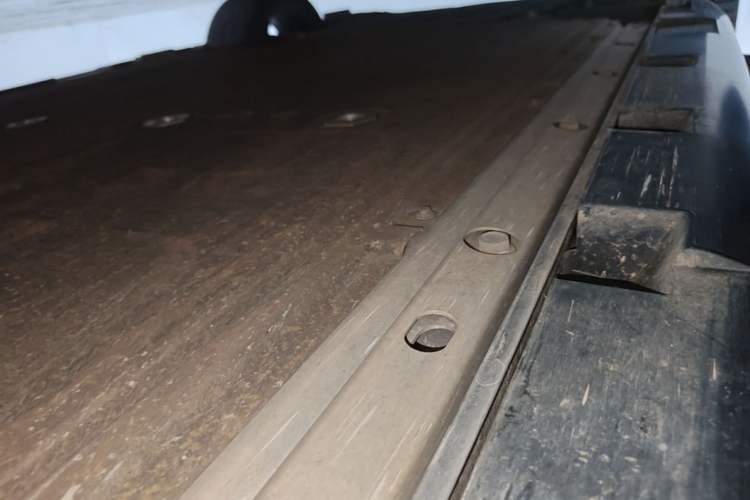 Used ARCFOX Alpha S 2022 HI Version Advanced Edition Left Side Sill