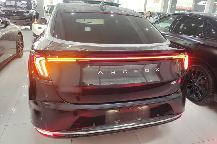 Used ARCFOX Alpha S 2022 HI Version Advanced Edition Rear