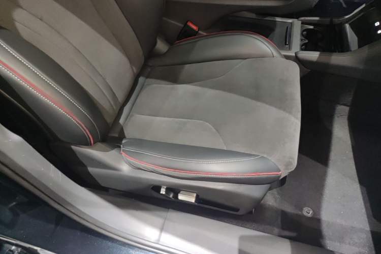 Used ARCFOX Alpha S 2022 HI Edition Advanced Version Right Front Seat