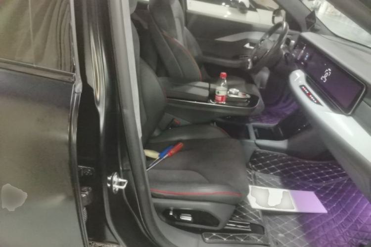Used ARCFOX Alpha S 2022 HI Version Advanced Edition Right Front Seat