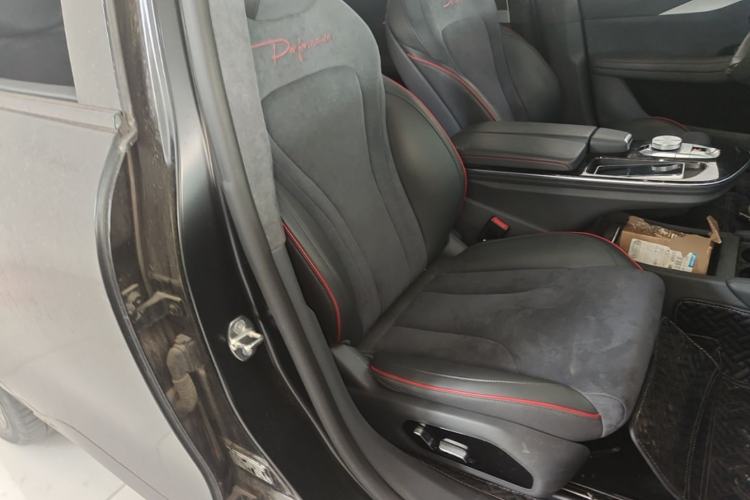 Used ARCFOX Alpha S 2022 HI Version Advanced Edition Right Front Seat
