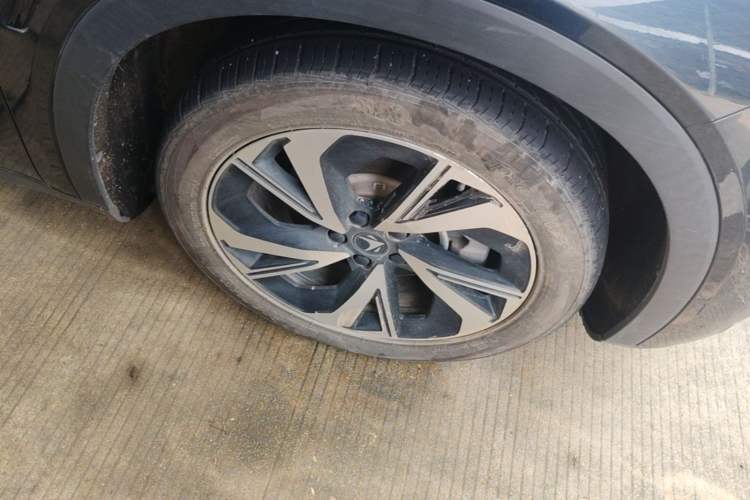Used ARCFOX Alpha S 2022 525S 160kW Right Front Wheel Hub