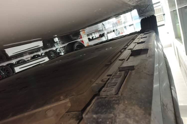 Used ARCFOX Alpha S 2022 HI Version Advanced Edition Right Side Sill