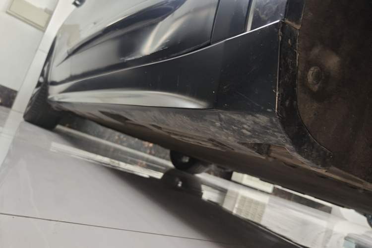 Used ARCFOX Alpha S 2022 HI Version Advanced Edition Right Side Sill