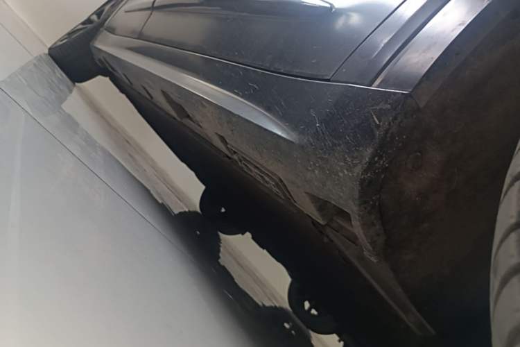 Used ARCFOX Alpha S 2022 HI Version Advanced Edition Right Side Sill